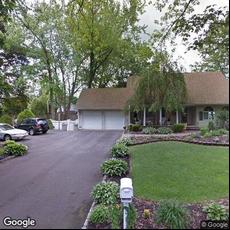 Dr. Michael Donnelly, dentists office located at 4 Quenzer St, Oakdale, NY.